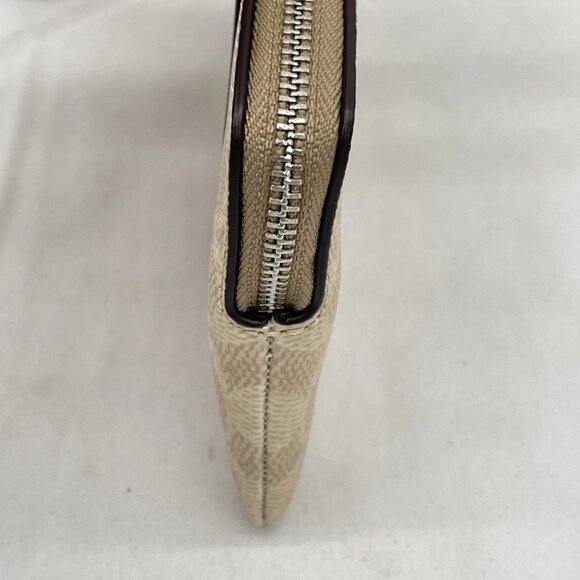 NEW COACH Corner Zip Wristlet in Signature Canvas with Stripe CW854 Sand/Taupe - Picture 7 of 11